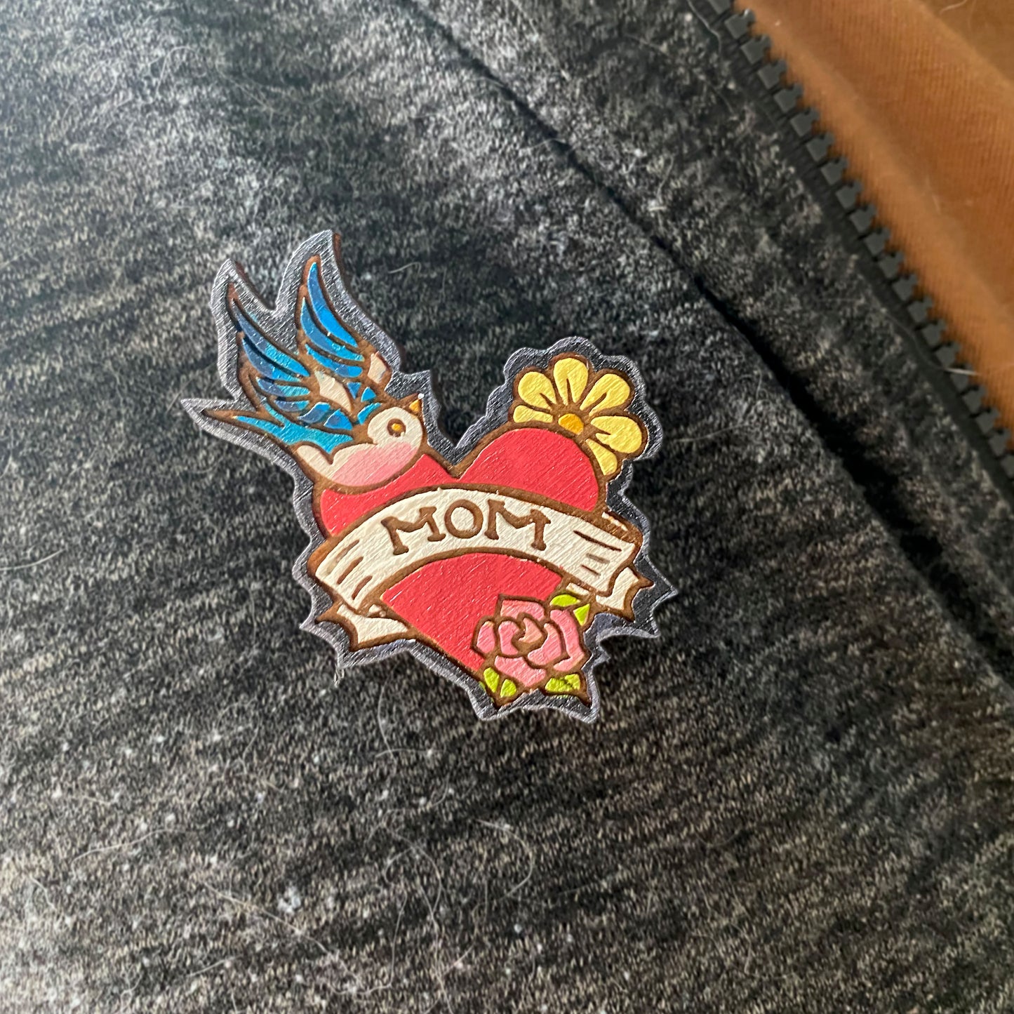 Mom Pin