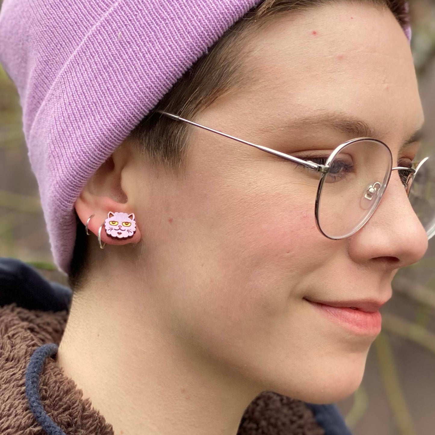 Kitty Studs