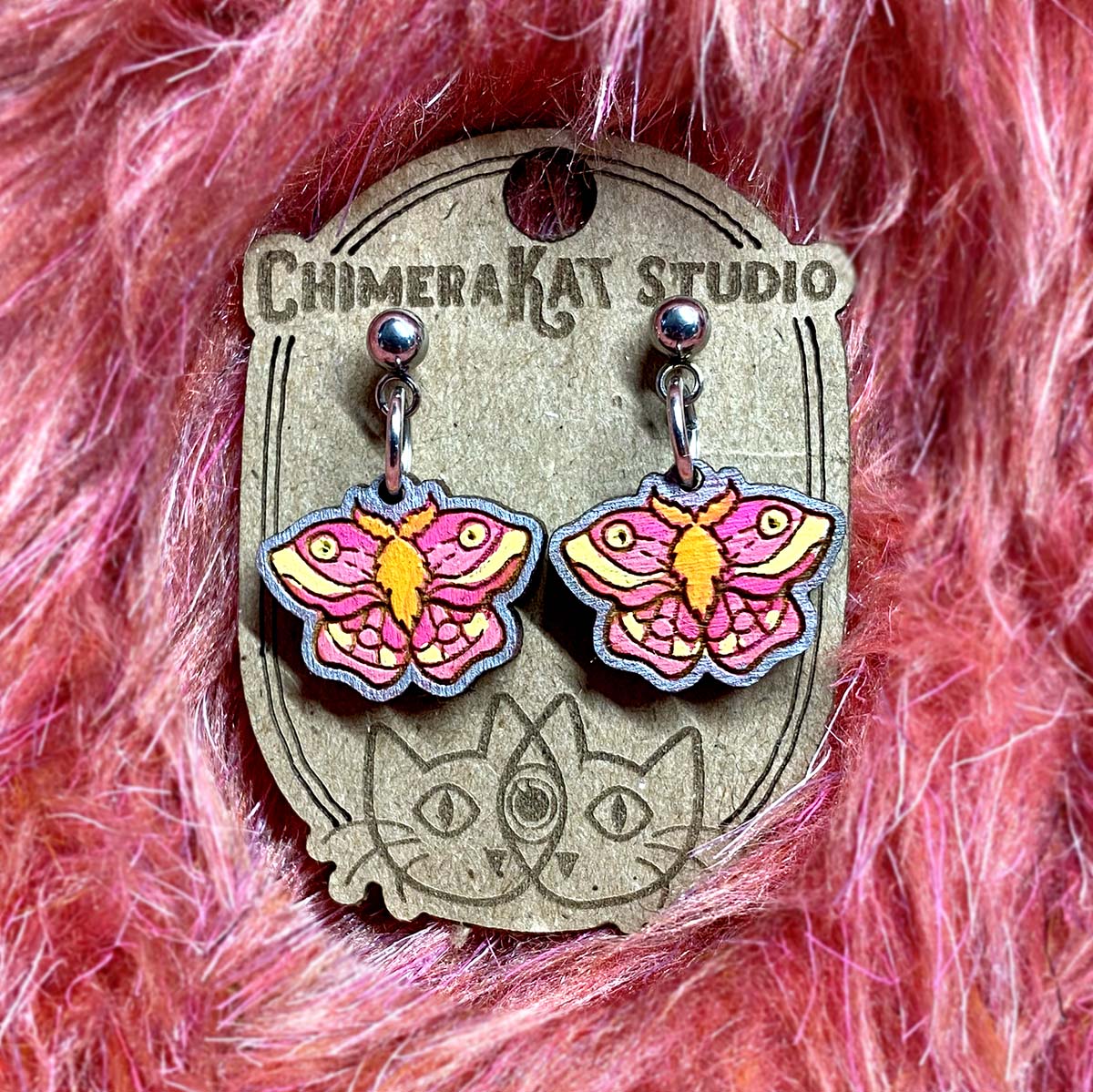 Rosy Moth Dainty Dangles